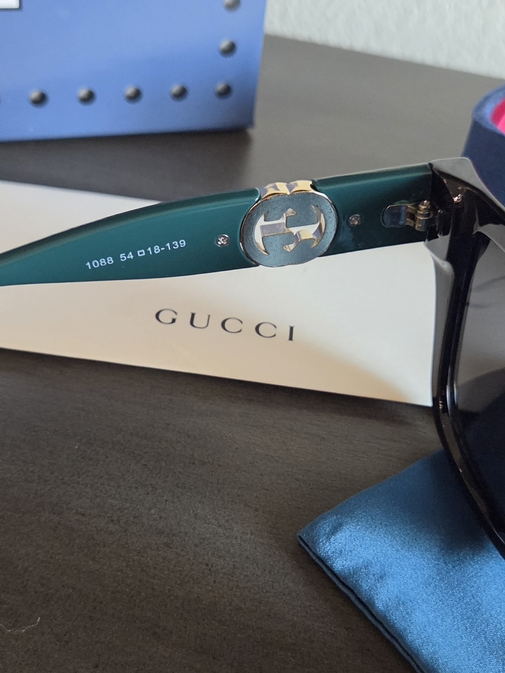 Gucci - Picture 5 of 6